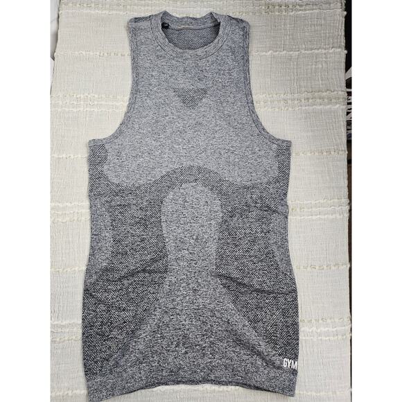 GYMSHARK SEAMLESS VEST - SIZE S/M - ULTIMATE WORKOUT COMFORT! - Picture 5 of 10